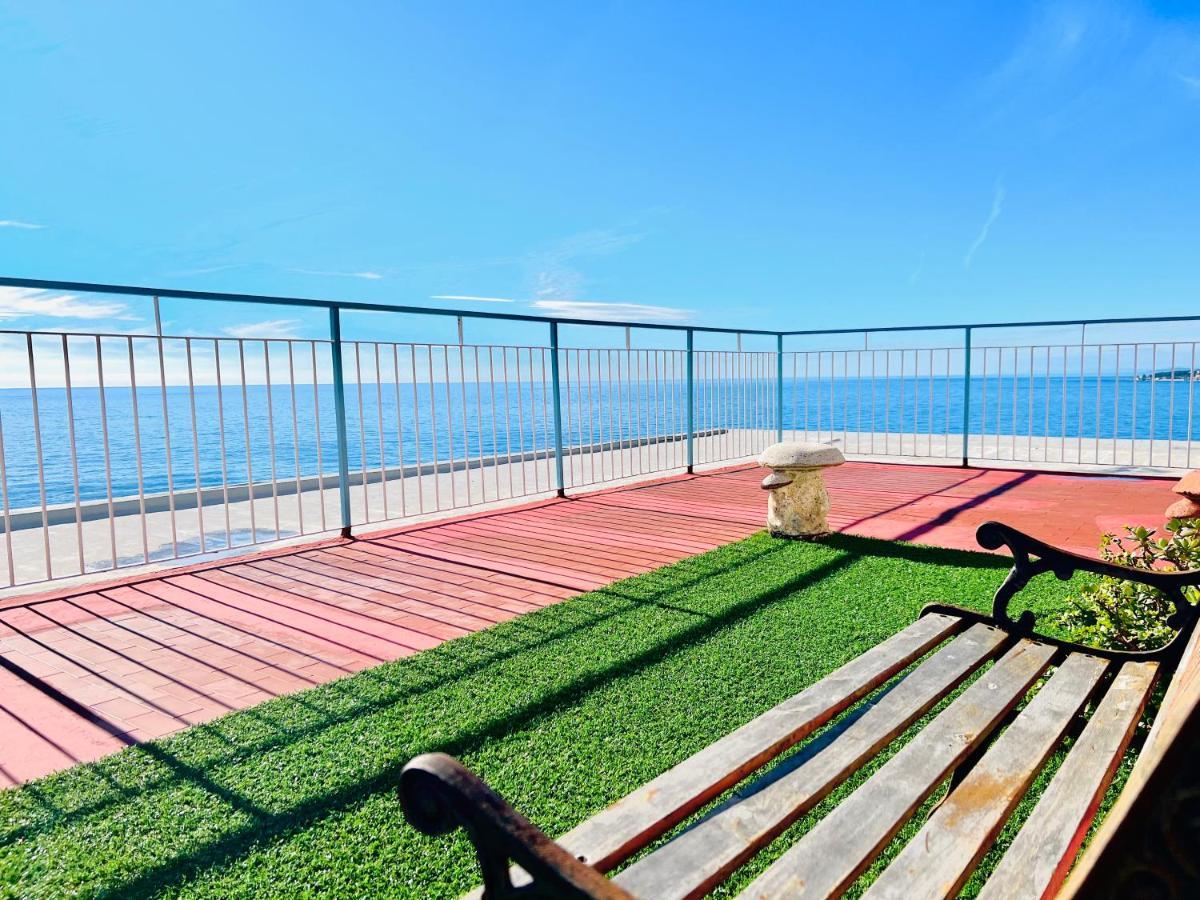 Suite Sunset 7 - Fronte Mare ซานเรโม ภายนอก รูปภาพ